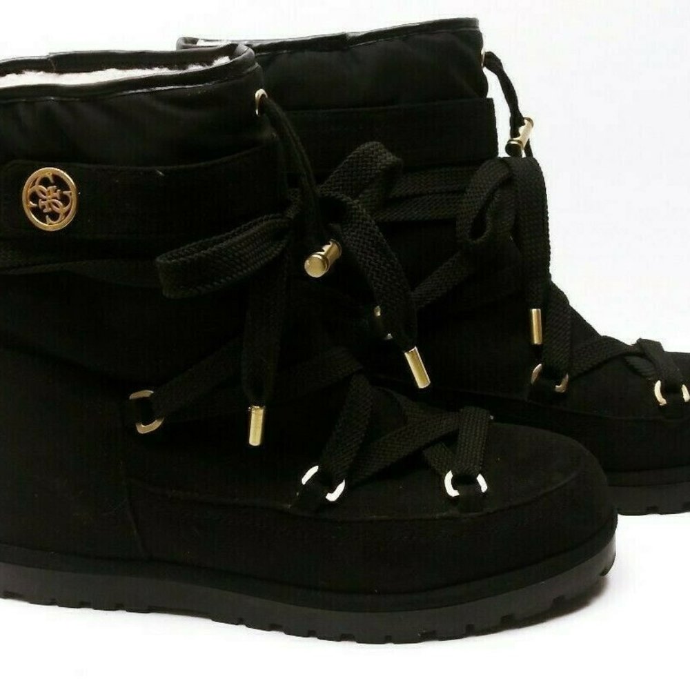 GUESS Womens Black Boot Size 8.5M